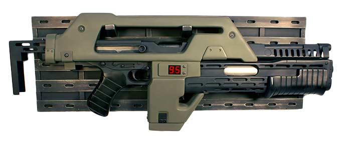 Aliens Hero Pulse Rifle “Olive Drab” Version Prop Replica - Click Image to Close