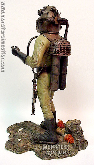 20,000 Leagues Under The Sea Captain Nemo Resin Model Kit - Click Image to Close