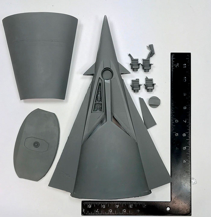 Icarus ANSA Spacecraft with Interior 12" Model Kit - Click Image to Close