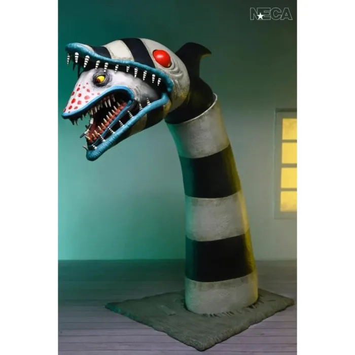 Beetlejuice Beetlejuice Ultimate Matador Beetlejuice & Sandworm 7-Inch Scale Action Figure 2-Pack