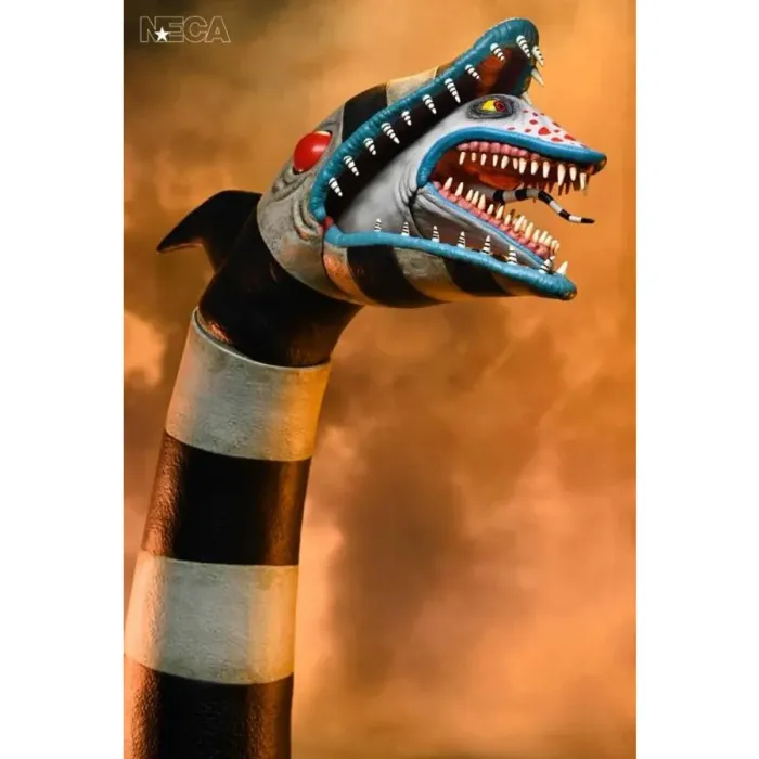 Beetlejuice Beetlejuice Ultimate Matador Beetlejuice & Sandworm 7-Inch Scale Action Figure 2-Pack