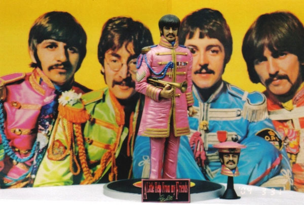 A Little Help From My Friends Ringo 1/6 Scale Model Kit - Click Image to Close