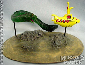 Yellow Submarine and Serpent Resin Model Assembly Kit - Click Image to Close